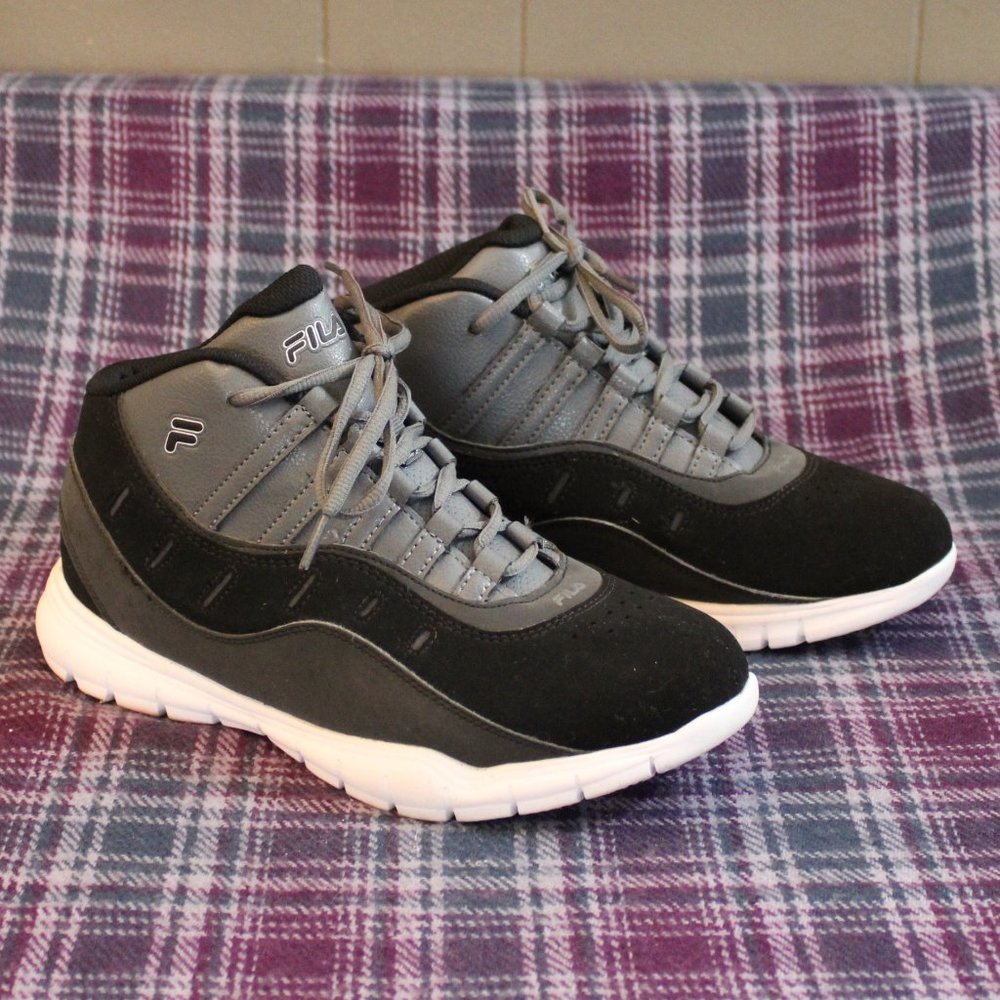 Fila Black Gray and White Boys High Top Sneaker Size 7